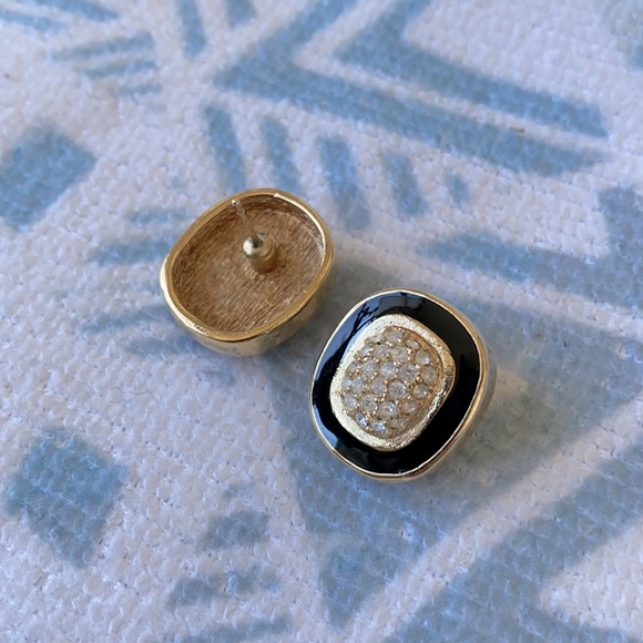 Vintage Black & Gold Earrings - Picture 4 of 5